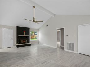 16519 Gaeldom Lane, Houston TX 77084