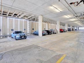 2016 Main Street 1501, Houston TX 77002