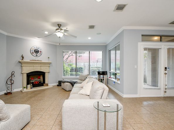 4212 Stonebridge Drive, Missouri City TX 77459