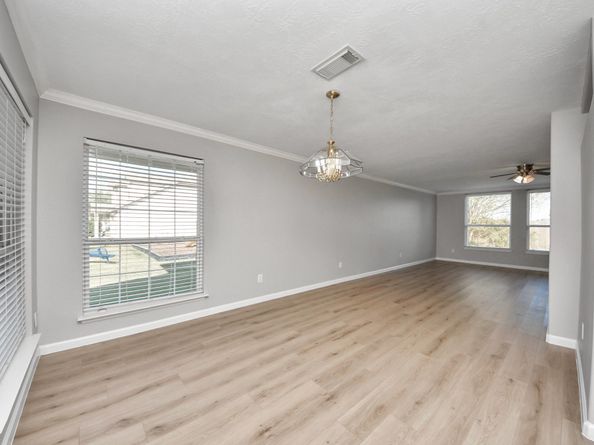 2438 Glenholly Park Drive, Sugar Land TX 77498