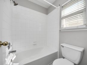 2438 Glenholly Park Drive, Sugar Land TX 77498