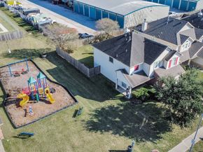 2438 Glenholly Park Drive, Sugar Land TX 77498