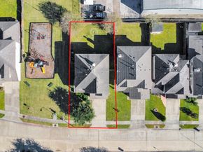 2438 Glenholly Park Drive, Sugar Land TX 77498