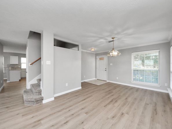 2438 Glenholly Park Drive, Sugar Land TX 77498