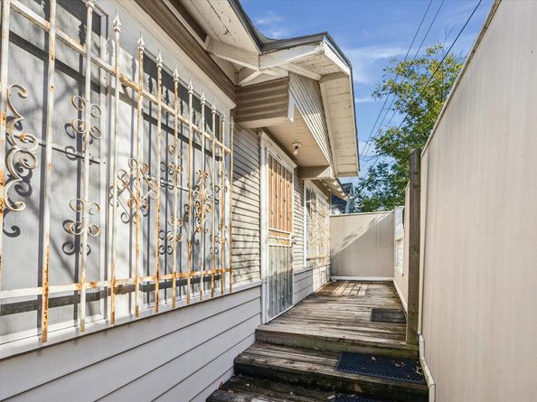 304 Bomar Street, Houston TX 77006