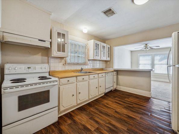 304 Bomar Street, Houston TX 77006