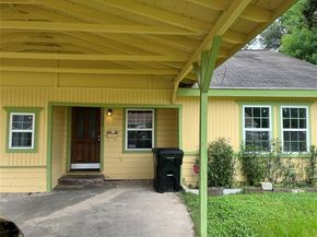 7227 Saint Augustine Street, Houston TX 77021