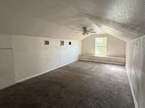 7227 Saint Augustine Street, Houston TX 77021