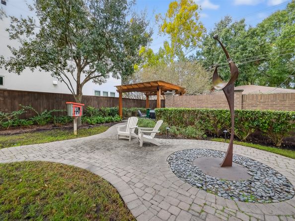 10514 Hess Lane, Houston TX 77096