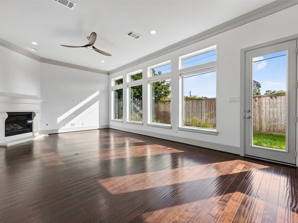 10514 Hess Lane, Houston TX 77096