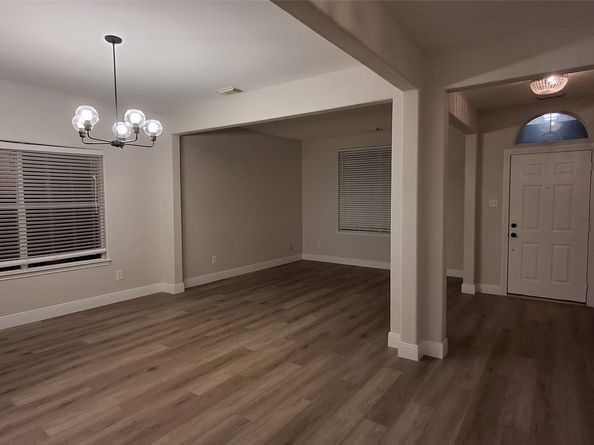 6887 Turtlewood Drive, Houston TX 77072