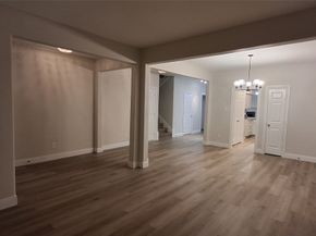 6887 Turtlewood Drive, Houston TX 77072