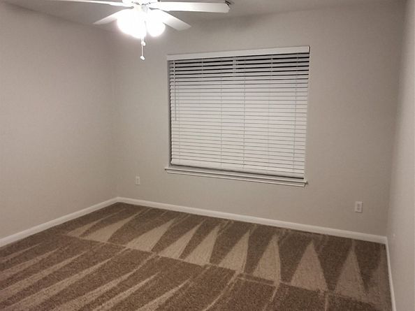 6887 Turtlewood Drive, Houston TX 77072