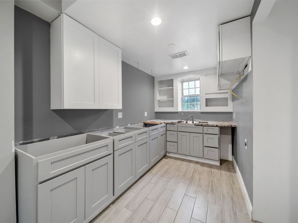 11005 Gloria Drive, Houston TX 77013