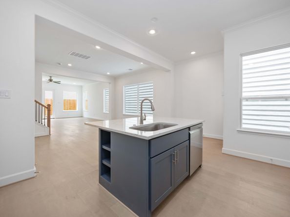 833 Fisher Street C, Houston TX 77018