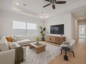 833 Fisher Street C, Houston TX 77018