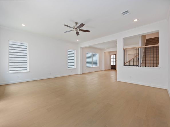 833 Fisher Street C, Houston TX 77018