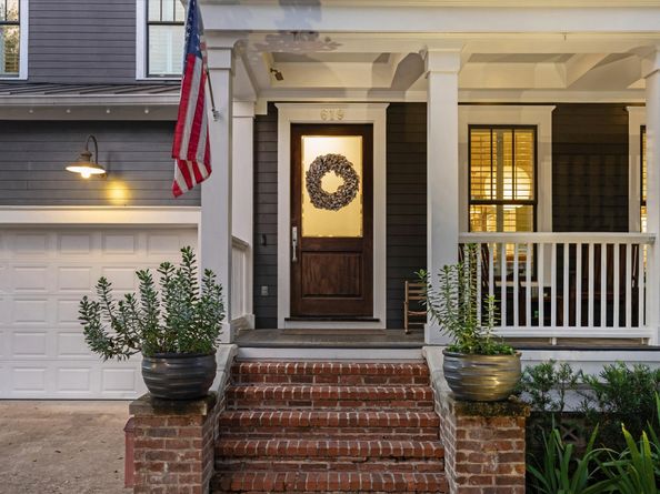 619 E 10th 1/2 Street, Houston TX 77008