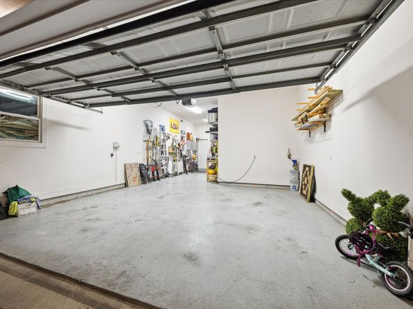 619 E 10th 1/2 Street, Houston TX 77008