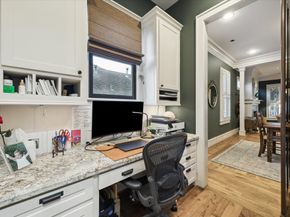 619 E 10th 1/2 Street, Houston TX 77008