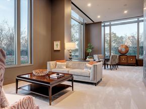 1275 S Post Oak Lane 2502, Houston TX 77056