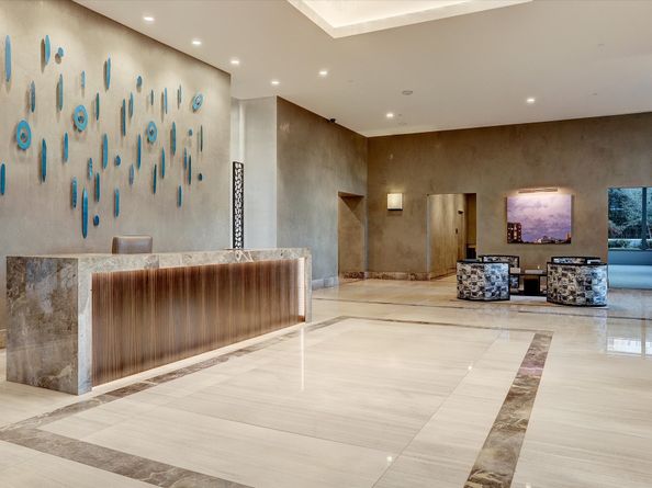 1275 S Post Oak Lane 2502, Houston TX 77056