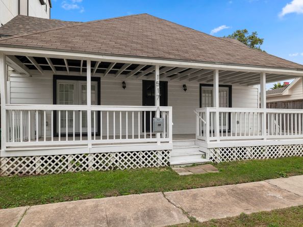 1517 Colorado Street, Houston TX 77007