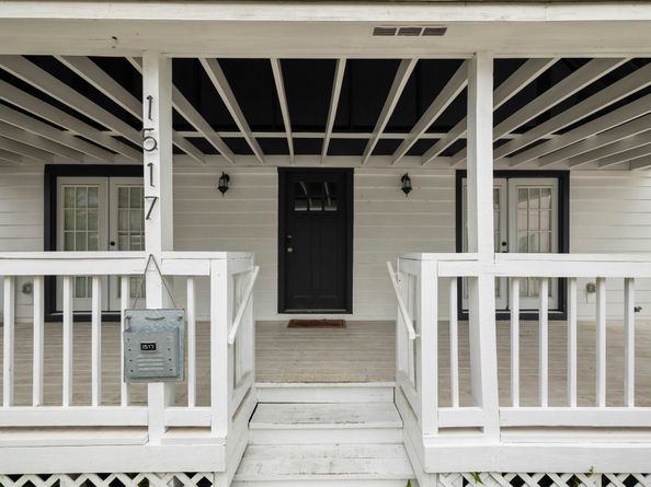 1517 Colorado Street, Houston TX 77007