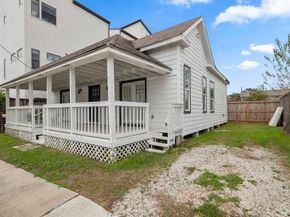 1517 Colorado Street, Houston TX 77007