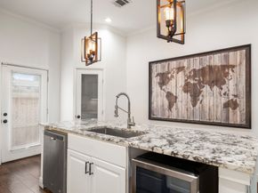 1517 Colorado Street, Houston TX 77007