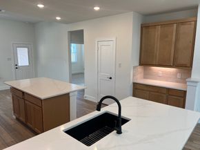 2331 Forest Flower, Tomball TX 77375