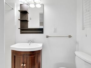 1607 Willowby Drive, Houston TX 77008