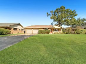 1607 Willowby Drive, Houston TX 77008