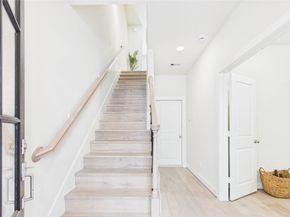 3093 Hicks Street, Houston TX 77007