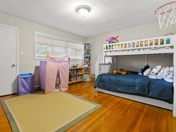 3641 Deal Street, Houston TX 77025