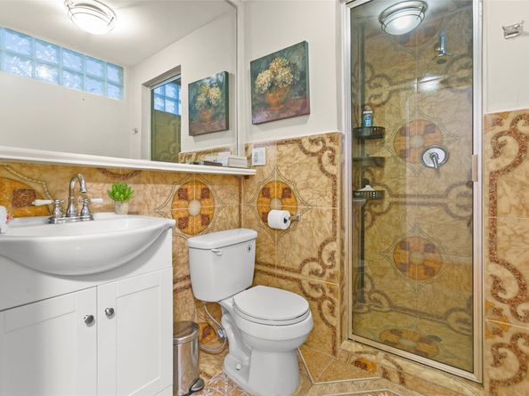 3641 Deal Street, Houston TX 77025