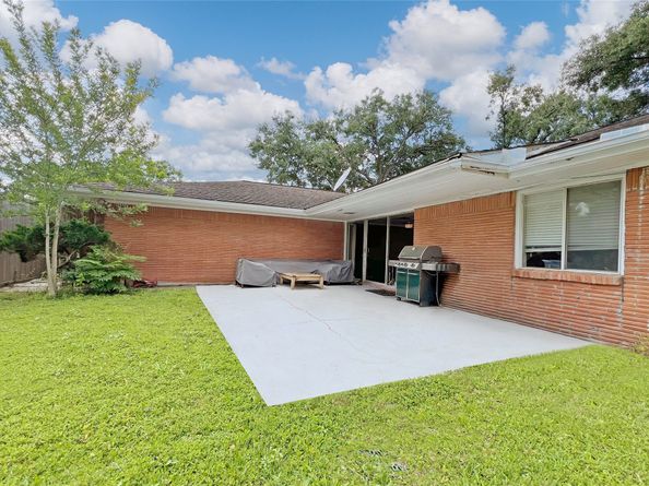 3641 Deal Street, Houston TX 77025