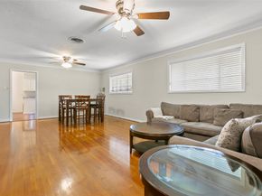 3641 Deal Street, Houston TX 77025