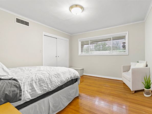 3641 Deal Street, Houston TX 77025