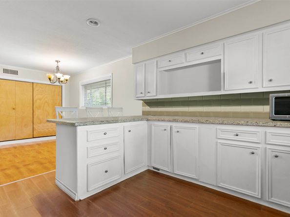 3641 Deal Street, Houston TX 77025