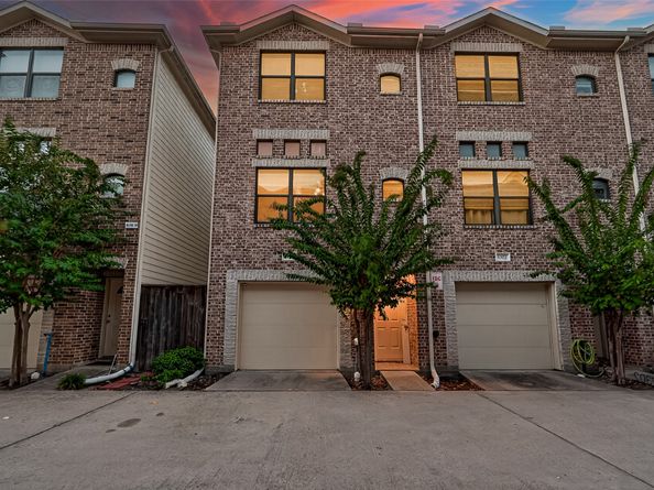 2710 Hullsmith Drive 1303, Houston TX 77063