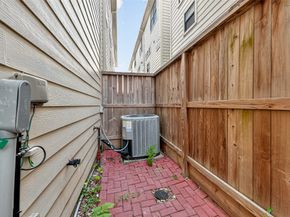 2710 Hullsmith Drive 1303, Houston TX 77063