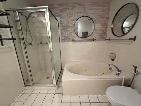 915 N San Jacinto Street 1D, Houston TX 77002