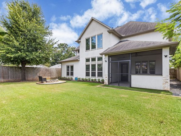 8550 Ridgepoint Drive, Houston TX 77055