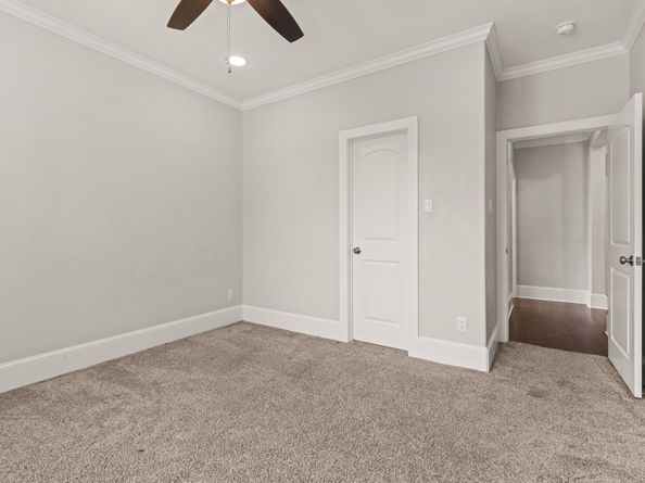 8550 Ridgepoint Drive, Houston TX 77055