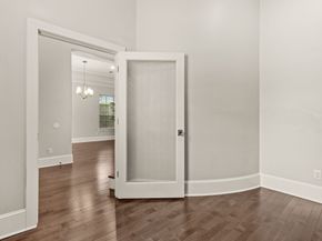 8550 Ridgepoint Drive, Houston TX 77055