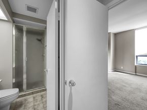 5100 San Felipe Street 63, Houston TX 77056