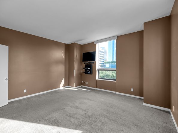 5100 San Felipe Street 63, Houston TX 77056