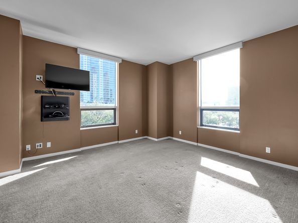 5100 San Felipe Street 63, Houston TX 77056