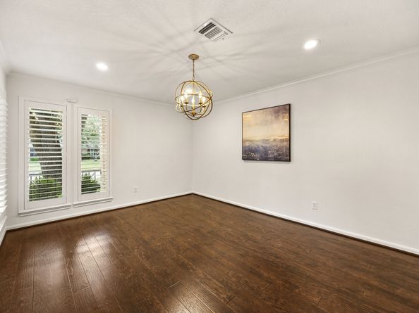 1515 Dodd Lane, Houston TX 77077